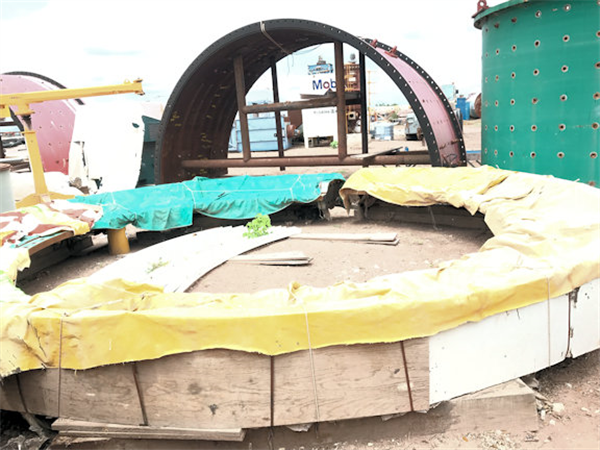 Ffe Minerals 24' X 10'6" F/f (7.3m X 2.7m) Sag Mill)